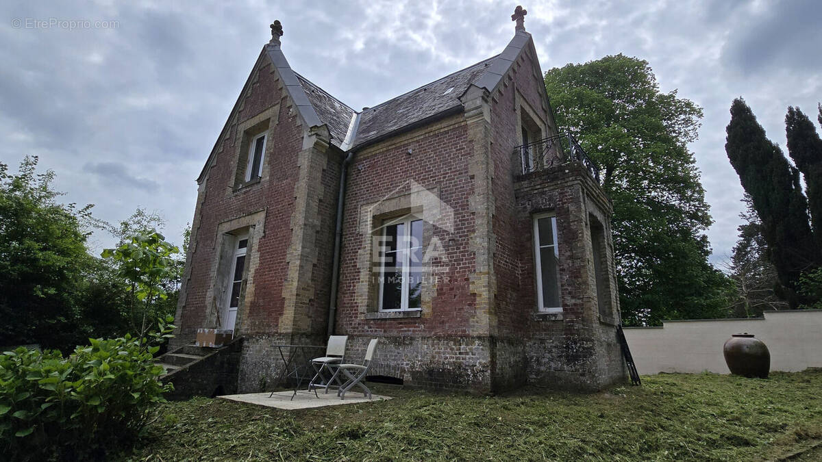 Maison à SAUQUEVILLE