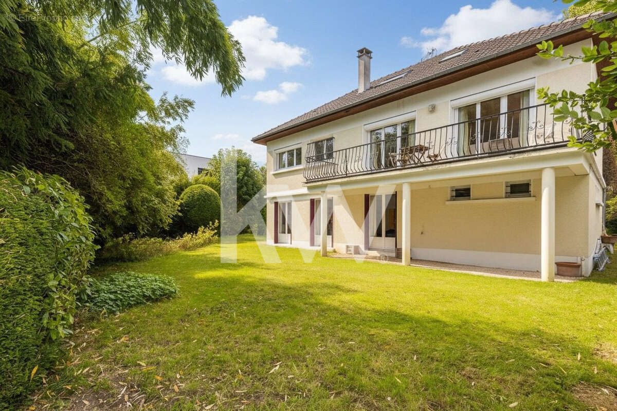 Maison 142 m² à Le Pecq  - photo 2