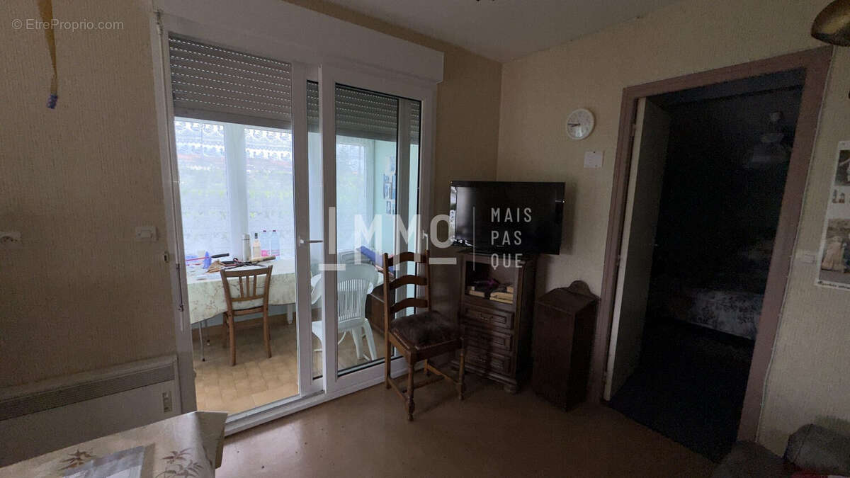 Maison 50 m² à Saint-Calais  - photo 4