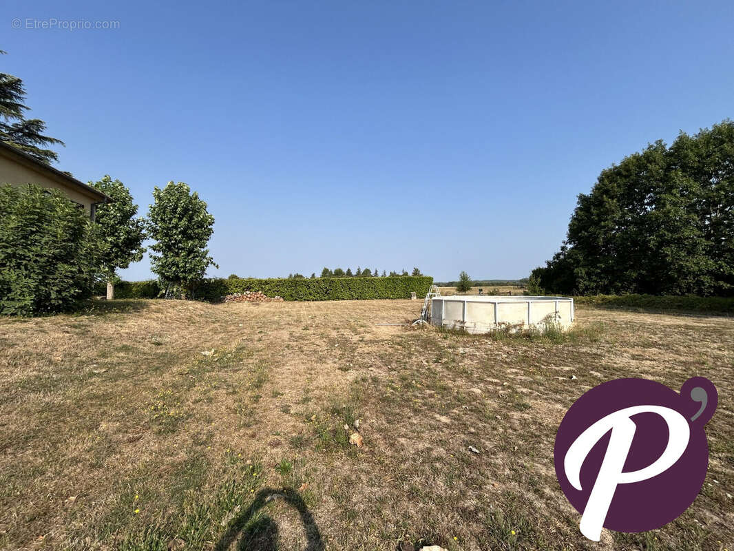 Maison 232 m² à Saint-Pierre-D'eyraud  - photo 7