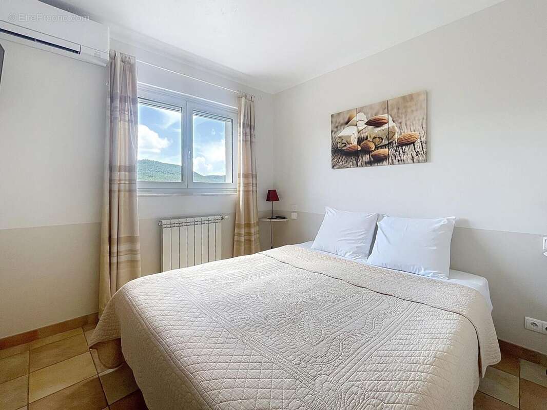 Photo 7 - Appartement à BAGNOLS-EN-FORET