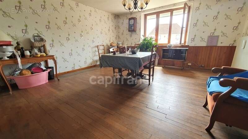Maison en pierre 4 pièces de 120m² DAMPIERRE LES CONFLANS (70) - photo 7