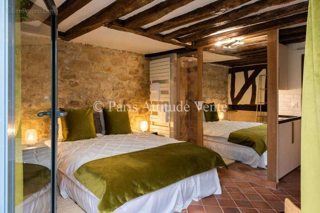 Commerce à PARIS-3E