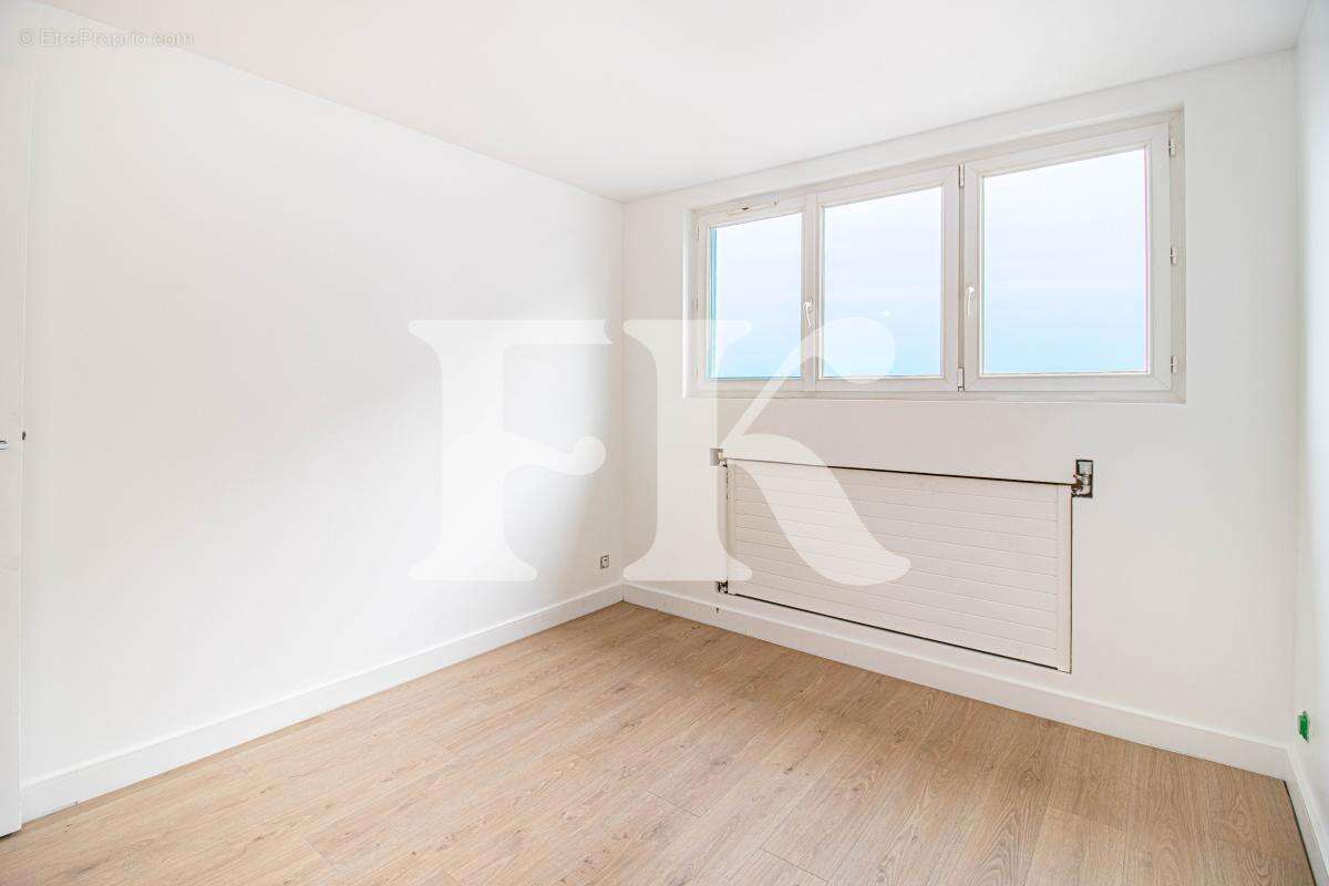 Appartement à COLOMBES