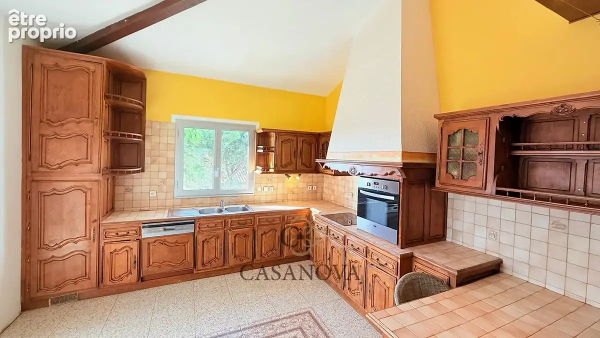 Villa 3 chambres terrain 1200 m2 avec piscine - photo 6