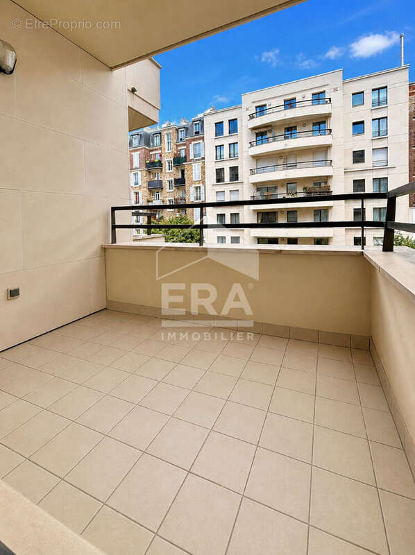 Appartement à LEVALLOIS-PERRET