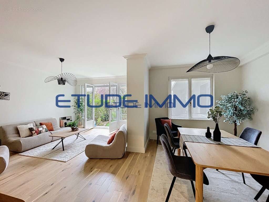 Appartement à LA MADELEINE