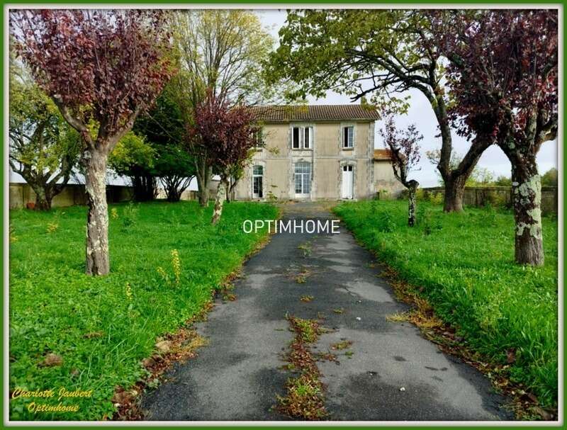 Maison à BLANZAC-PORCHERESSE