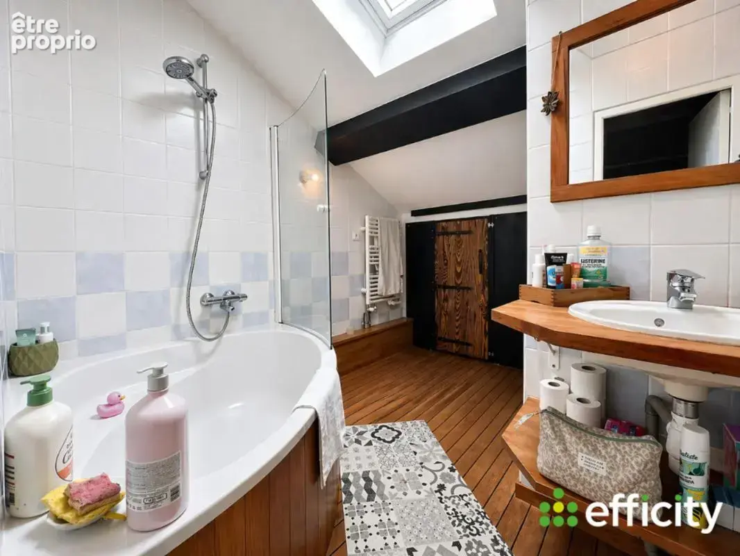 Maison 5 pièces 130 m² à vendre à Fraisses (42490) - photo 8