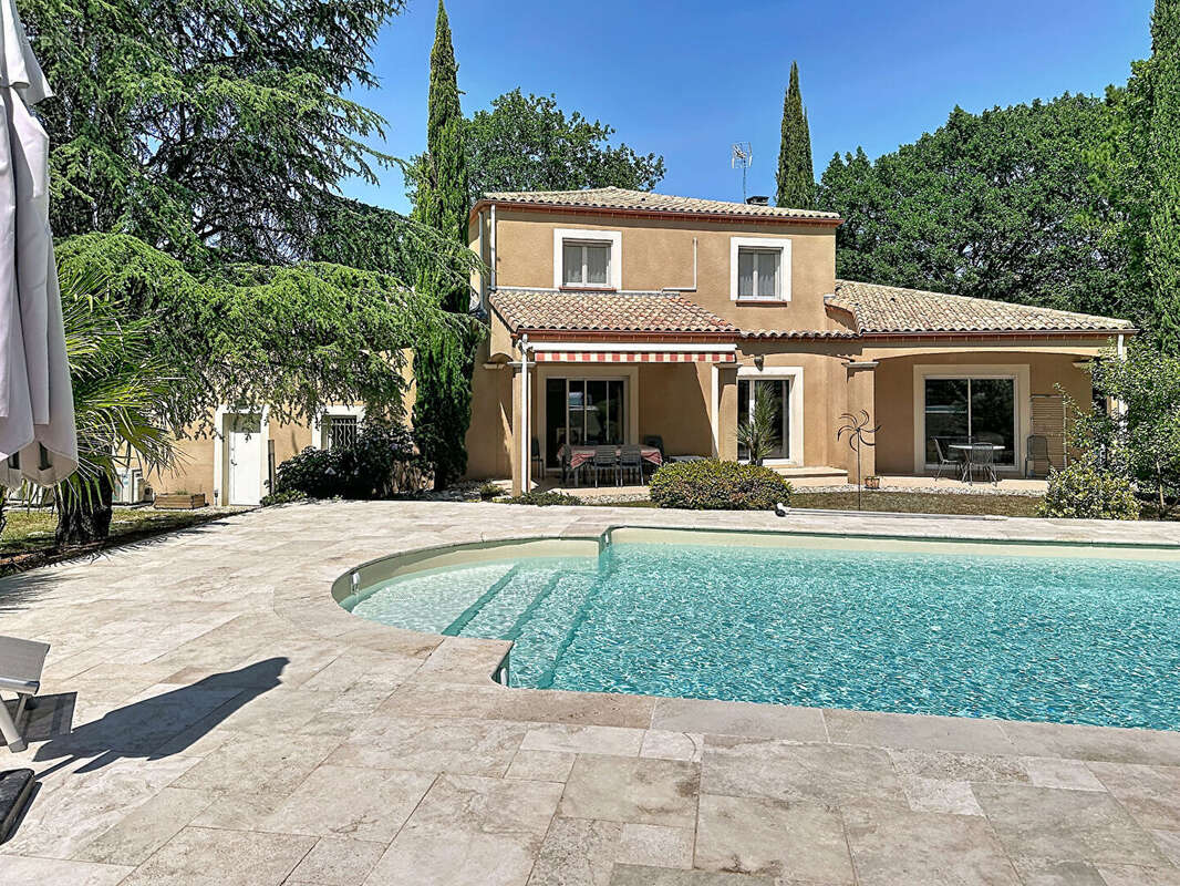 A vendre Maison Montauban (82) 5 chambres 185 m2 piscine garage  clim - photo 2