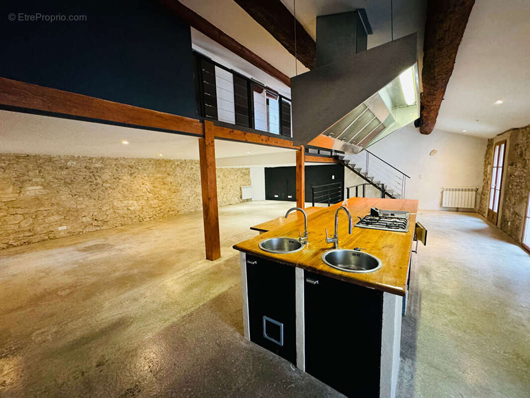 Appartement à LESPIGNAN