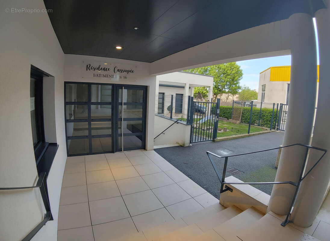 appartement - sous garantie - Ascenseur - TERRASSE - photo 8