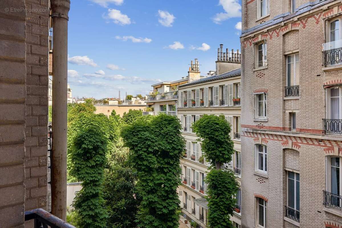 Appartement à PARIS-6E