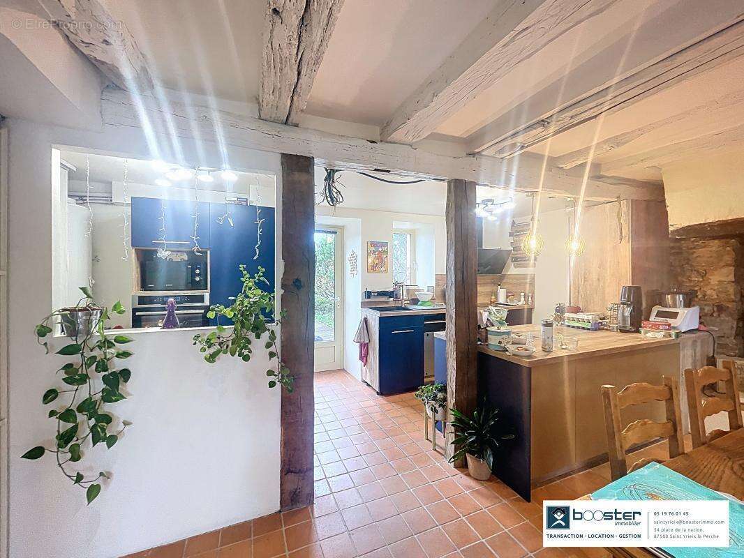 Maison à CHATEAU-CHERVIX