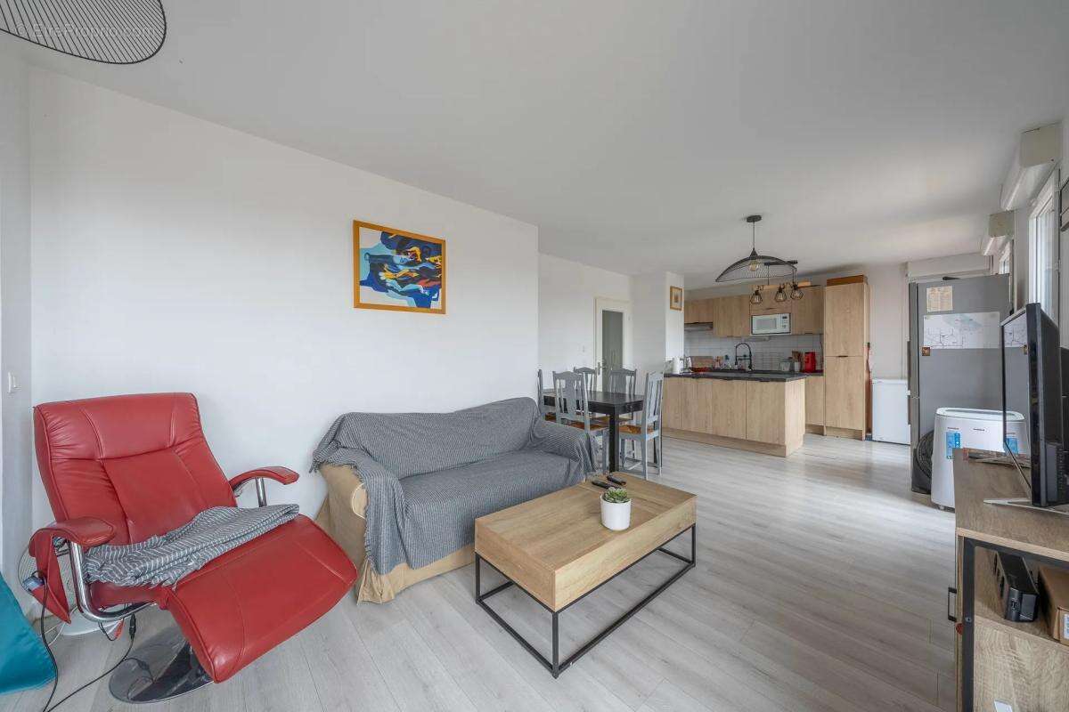 Appartement à AMBES