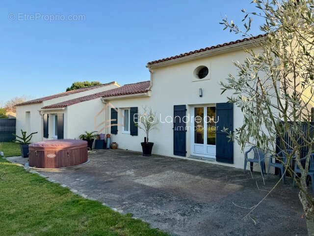 Maison à TALMONT-SAINT-HILAIRE