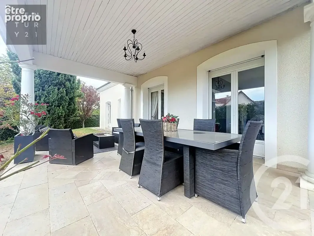 Maison 7 pièces 368 m² à vendre à Charmont-Sous-Barbuise (10150) - photo 9
