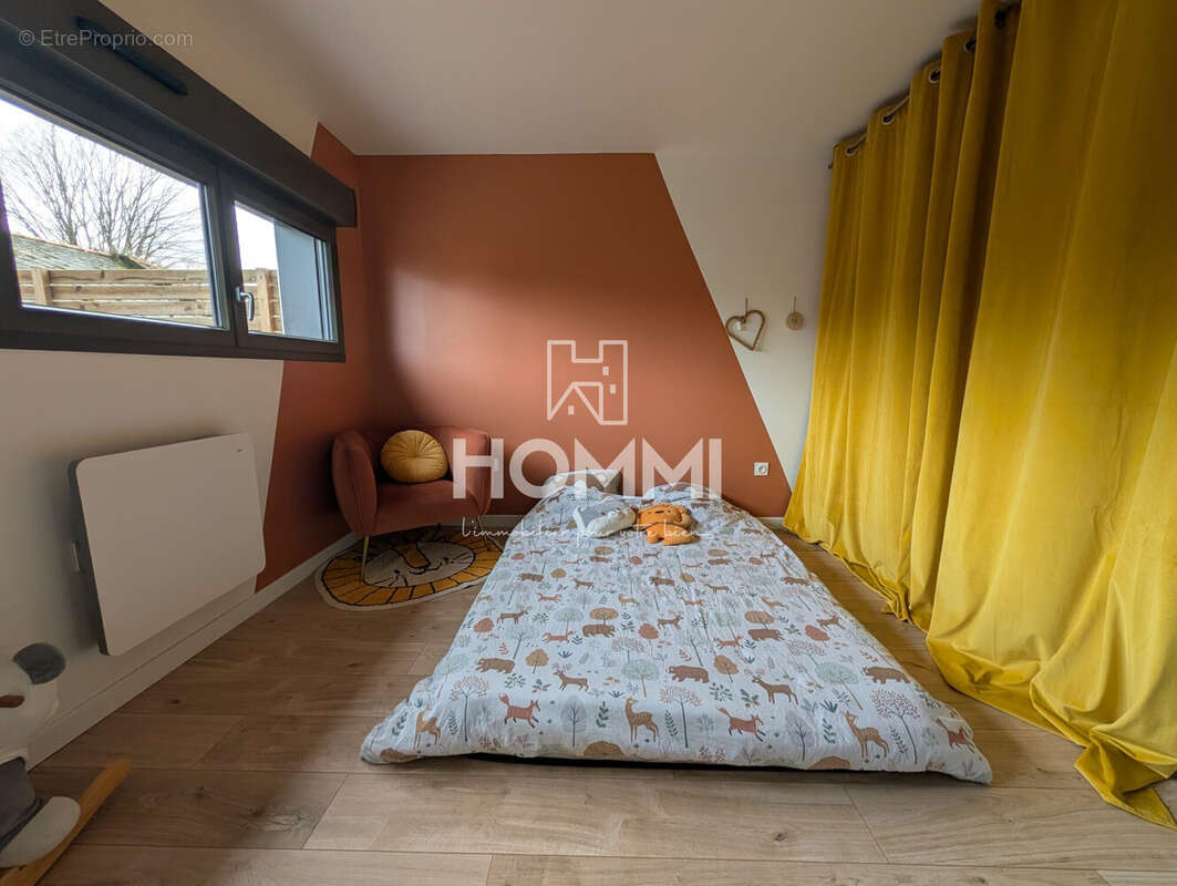 Maison à SAINT-MARS-DU-DESERT