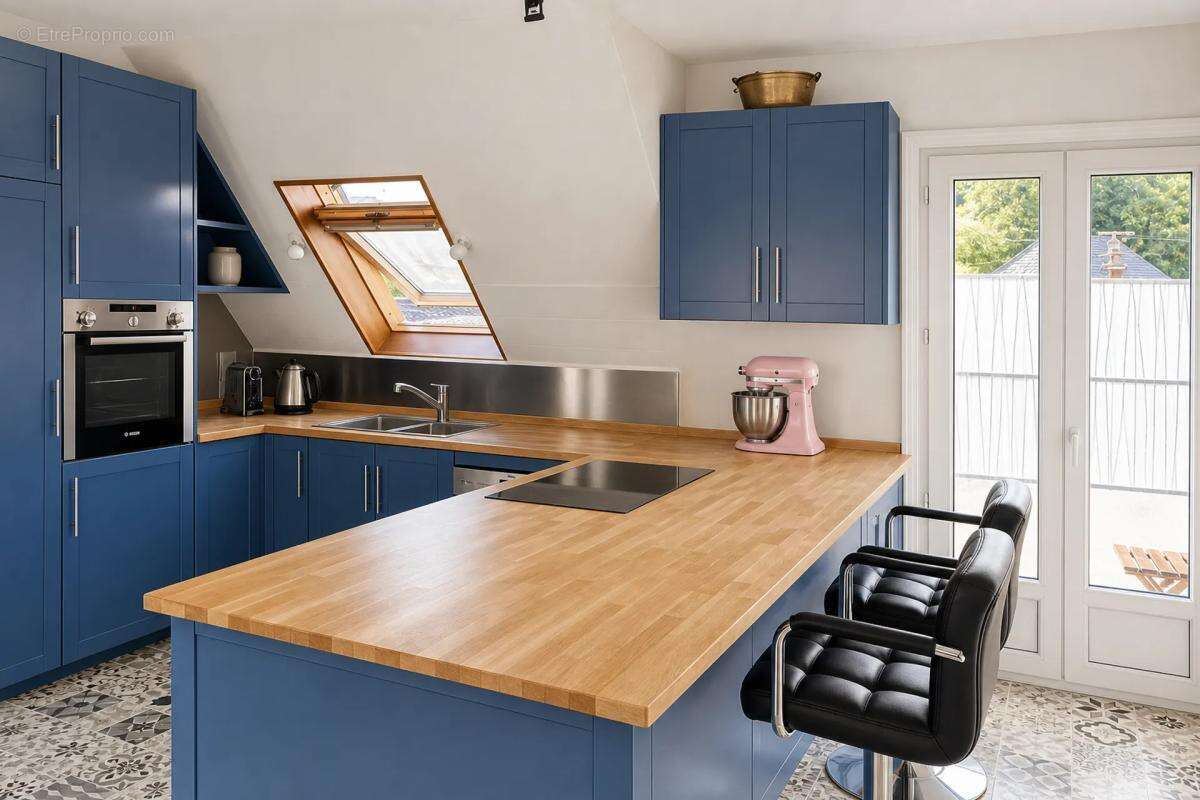 Maison de 6 pièces de 195 m² à Rosteig - photo 5