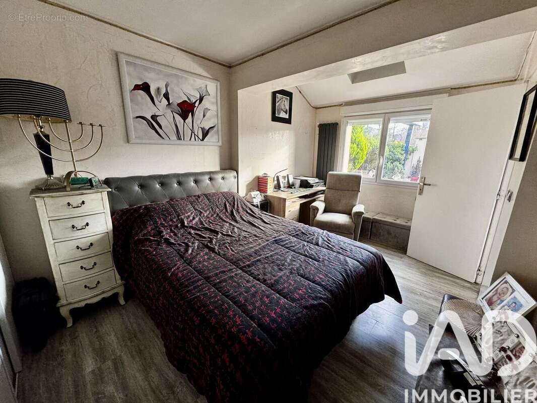 Photo 7 - Maison à CRECY-LA-CHAPELLE