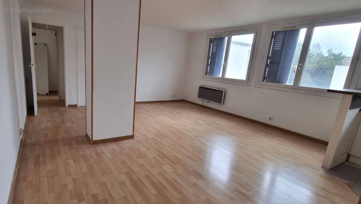 Appartement à MARSEILLE-8E