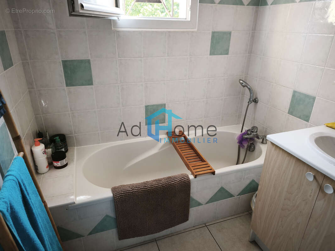 Maison 5 pièces avec garage sur 535 m2 de terrain - photo 7