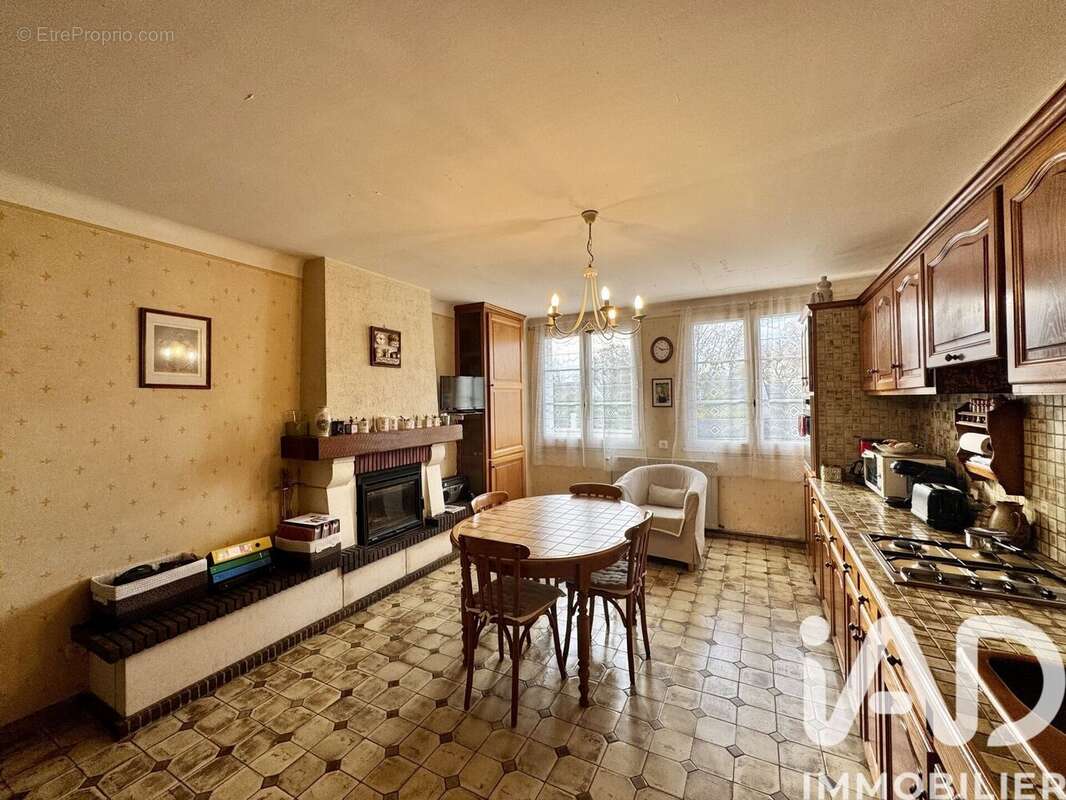 Photo 5 - Maison à CINAIS