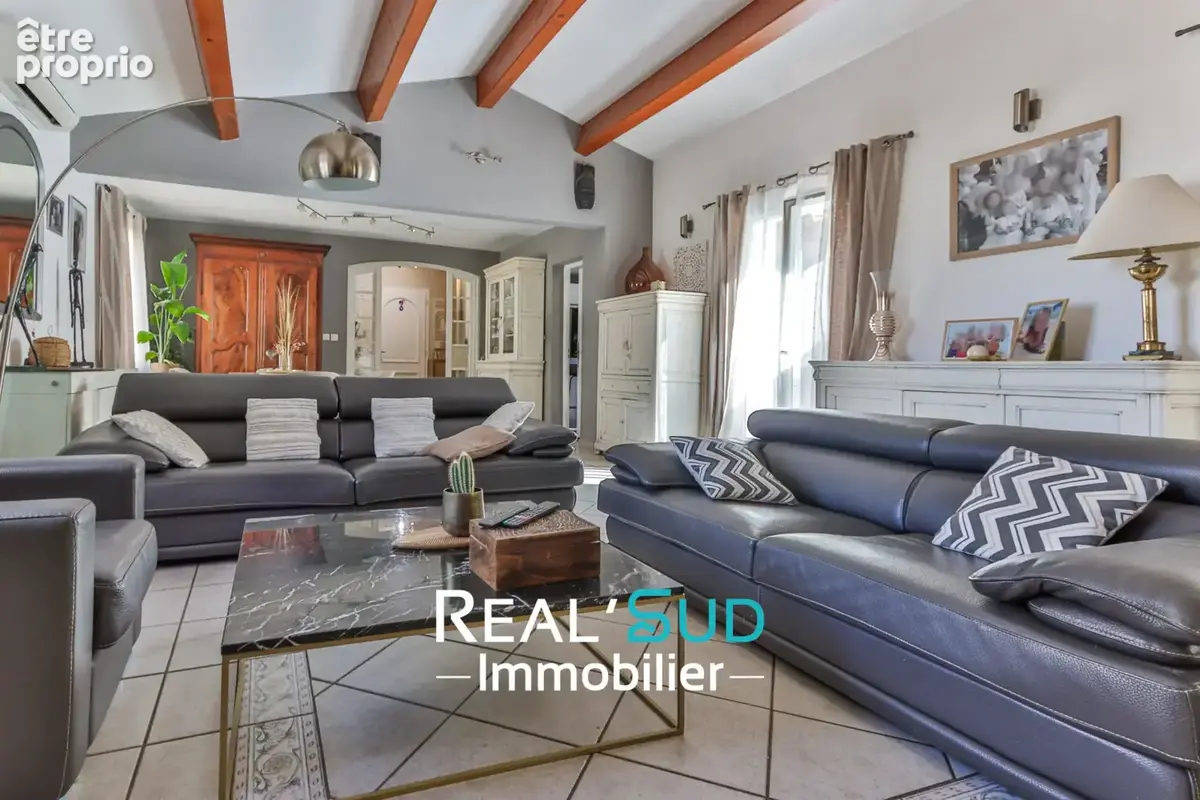 Sormiou, belle maison 5 pièces avec piscine - photo 6