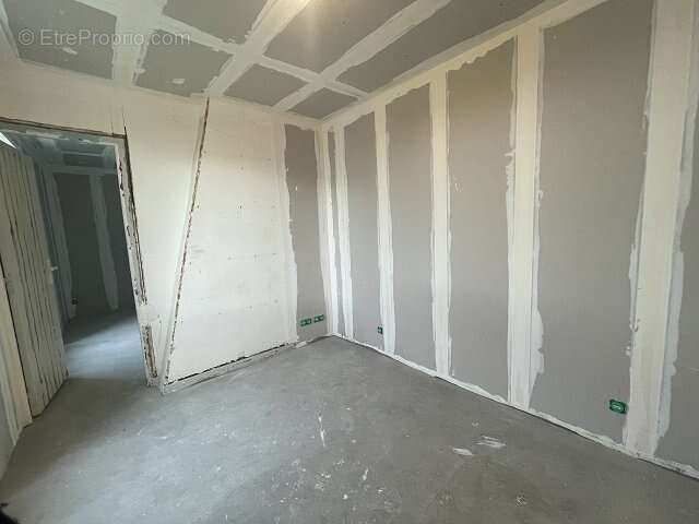 Appartement à MAISONS-ALFORT