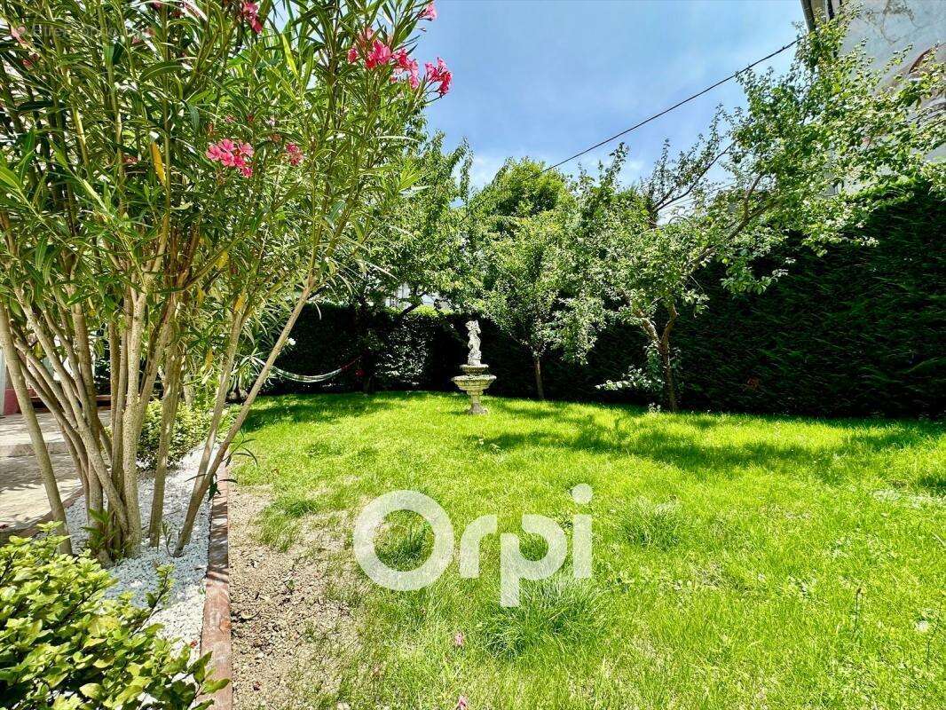 Maison à VILLARD-BONNOT