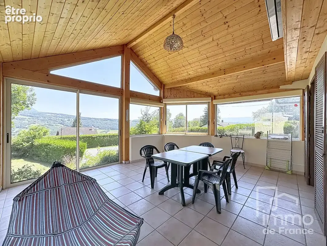 Maison Leaz 6 pièce(s) 176m2 - photo 5