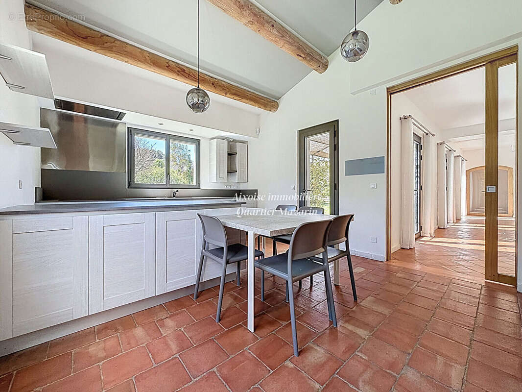 Maison à AIX-EN-PROVENCE