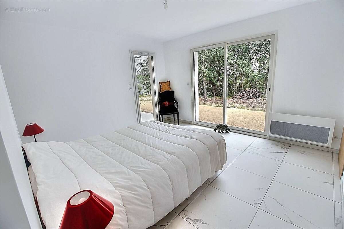 Maison à BAUDINARD-SUR-VERDON