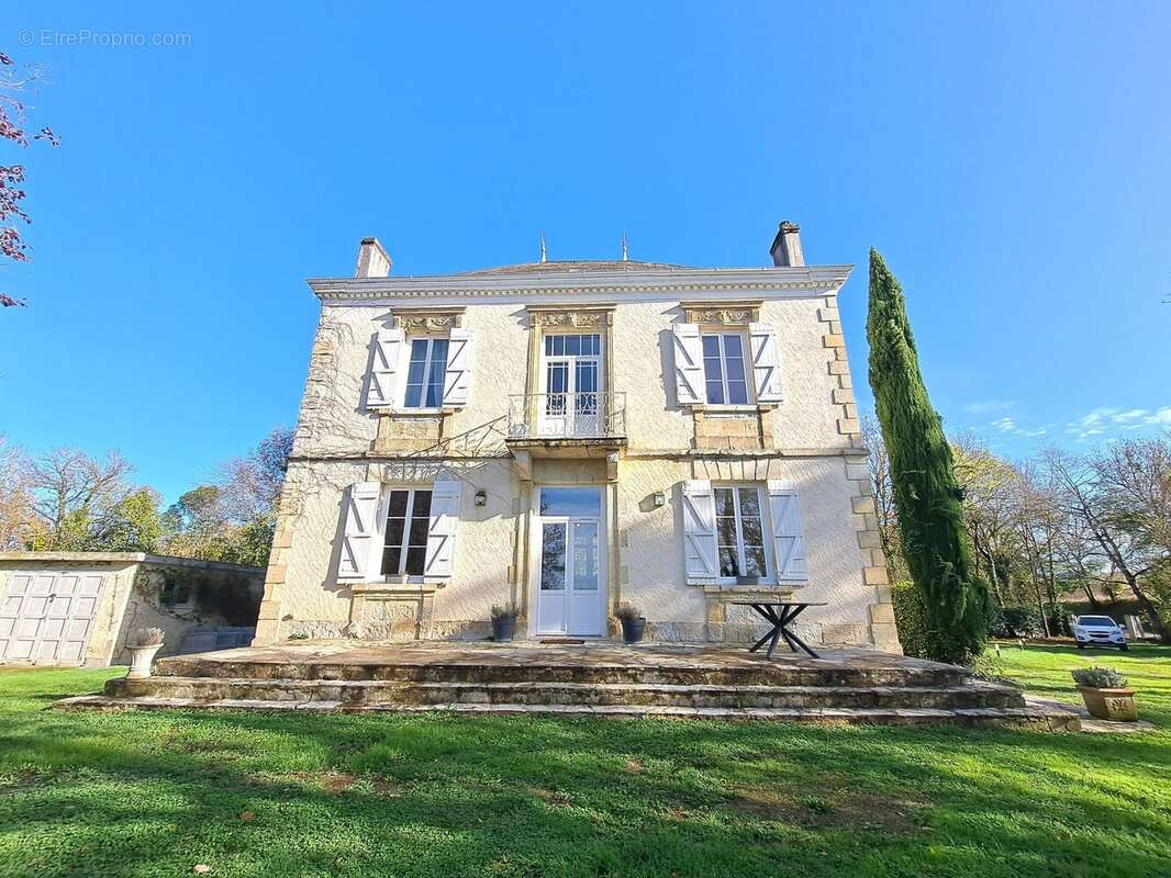 Maison à FLEURANCE