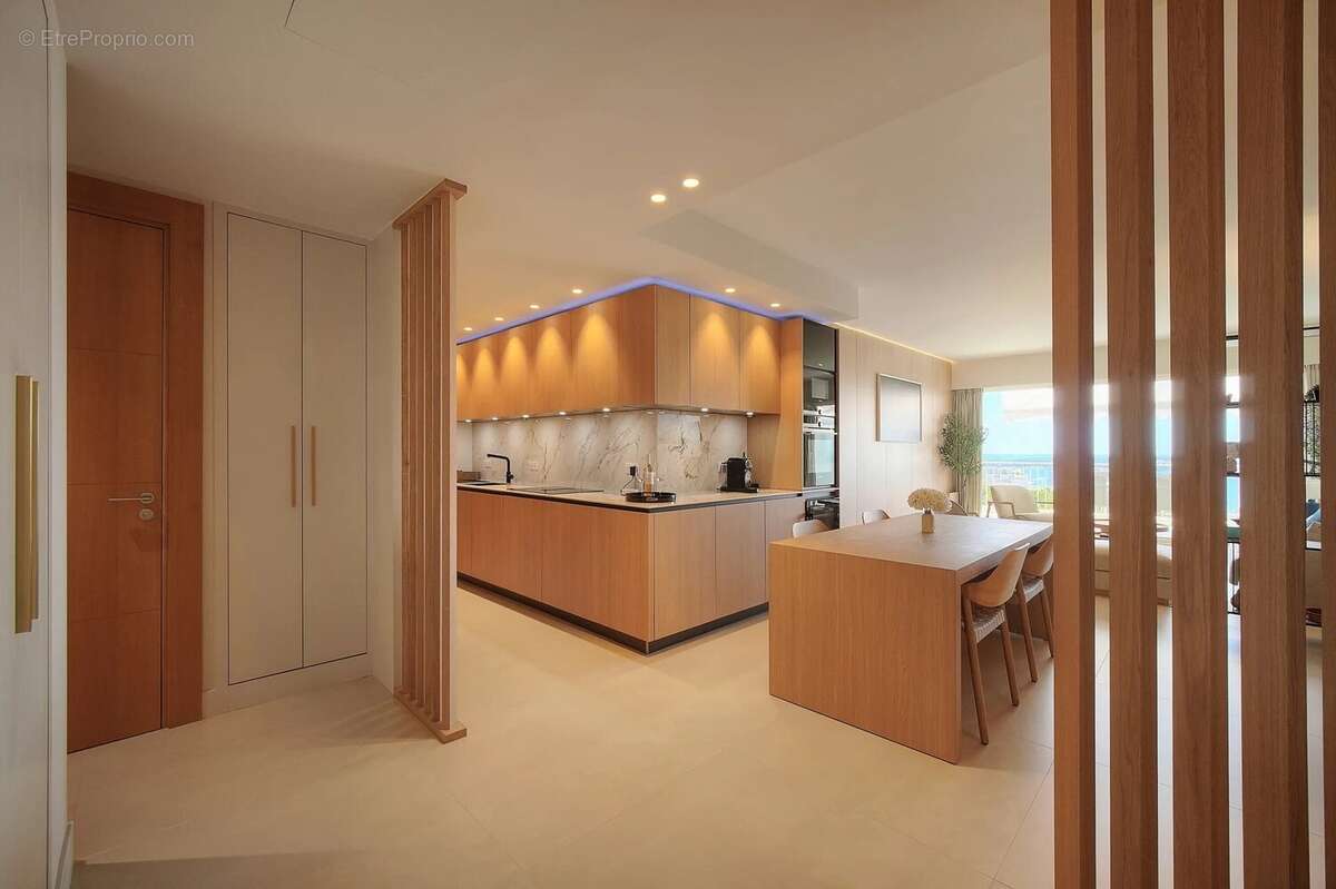 Superbe 4 P Vue panoramique mer Résidence de prestige Cannes Californie - photo 3