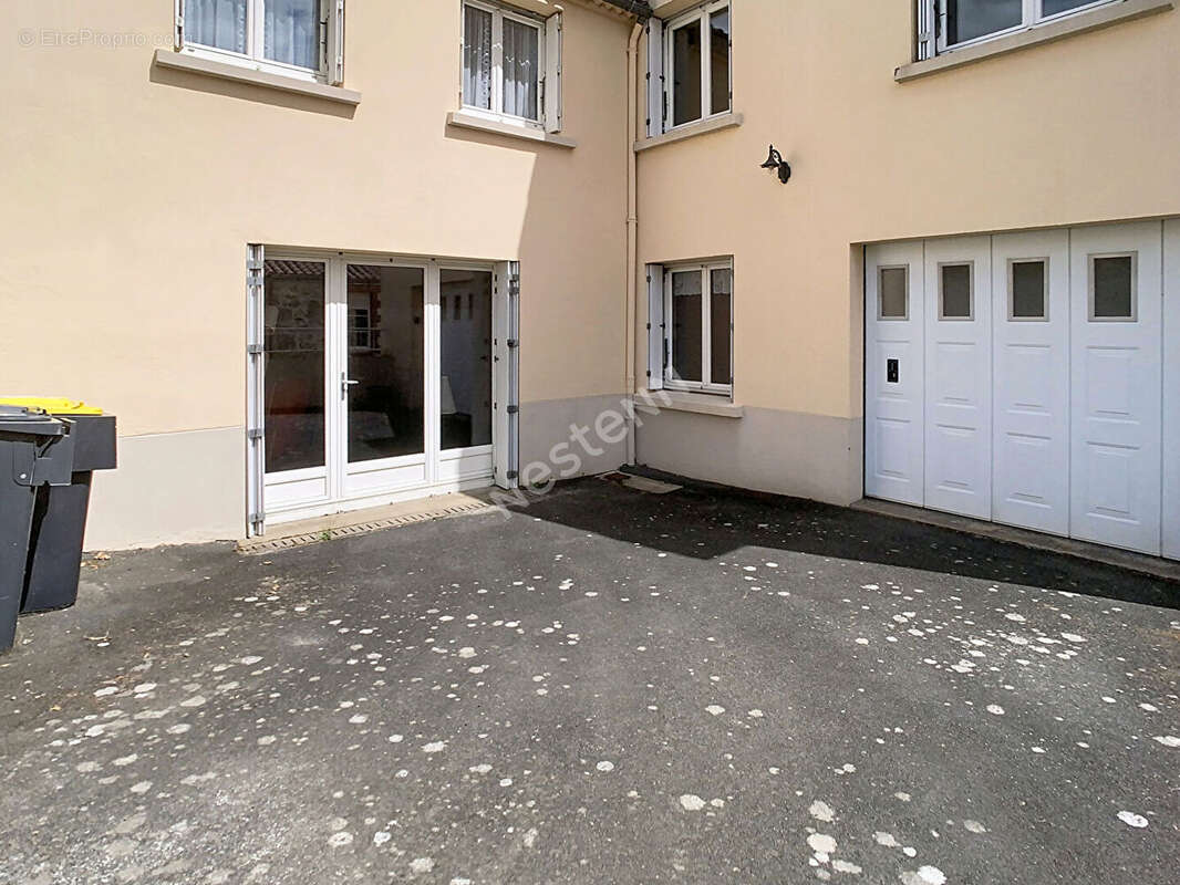 Maison Montfaucon Montigne 5 pièce(s) 123 m2 - photo 13