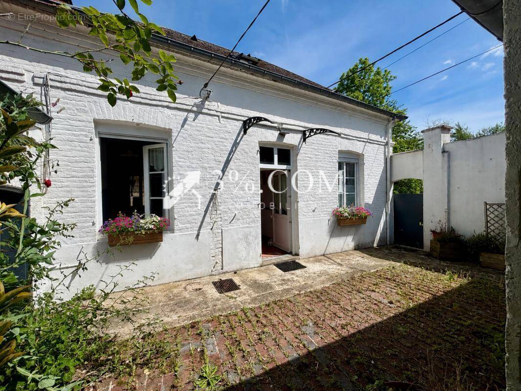 Maison à CRECY-EN-PONTHIEU