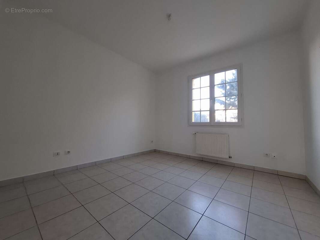 Maison à BEAUMONT-SUR-SARTHE