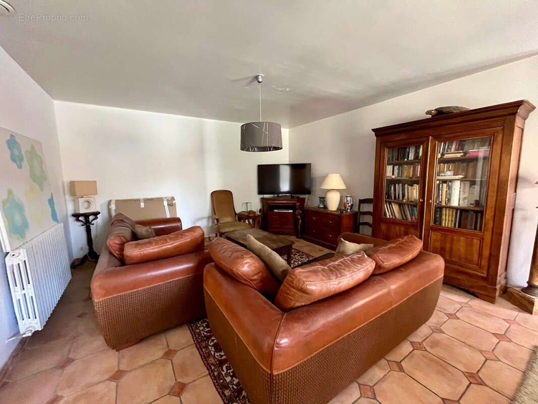 Maison à AIGUES-MORTES