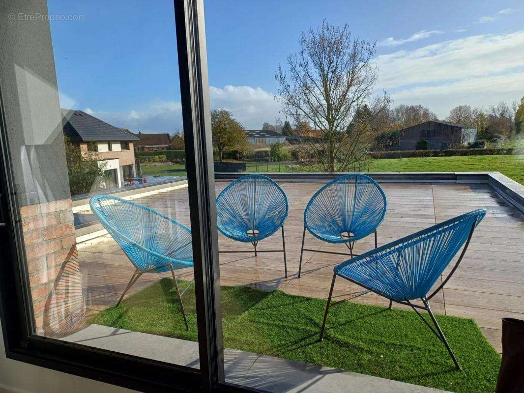 Maison à CAMPHIN-EN-PEVELE