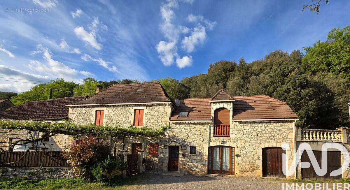 Photo 1 - Maison à PRATS-DE-CARLUX