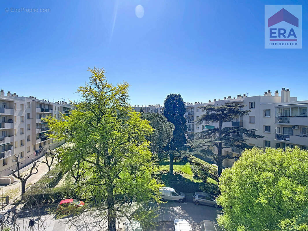 Appartement à MARSEILLE-9E