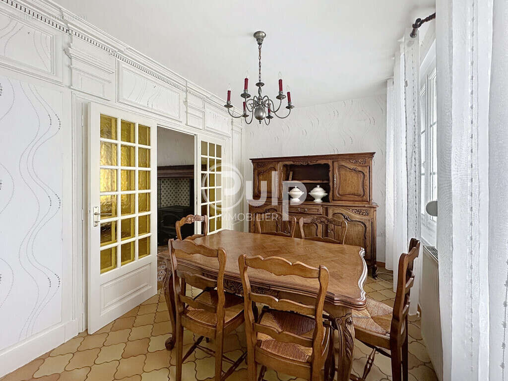 Maison à CRECY-EN-PONTHIEU