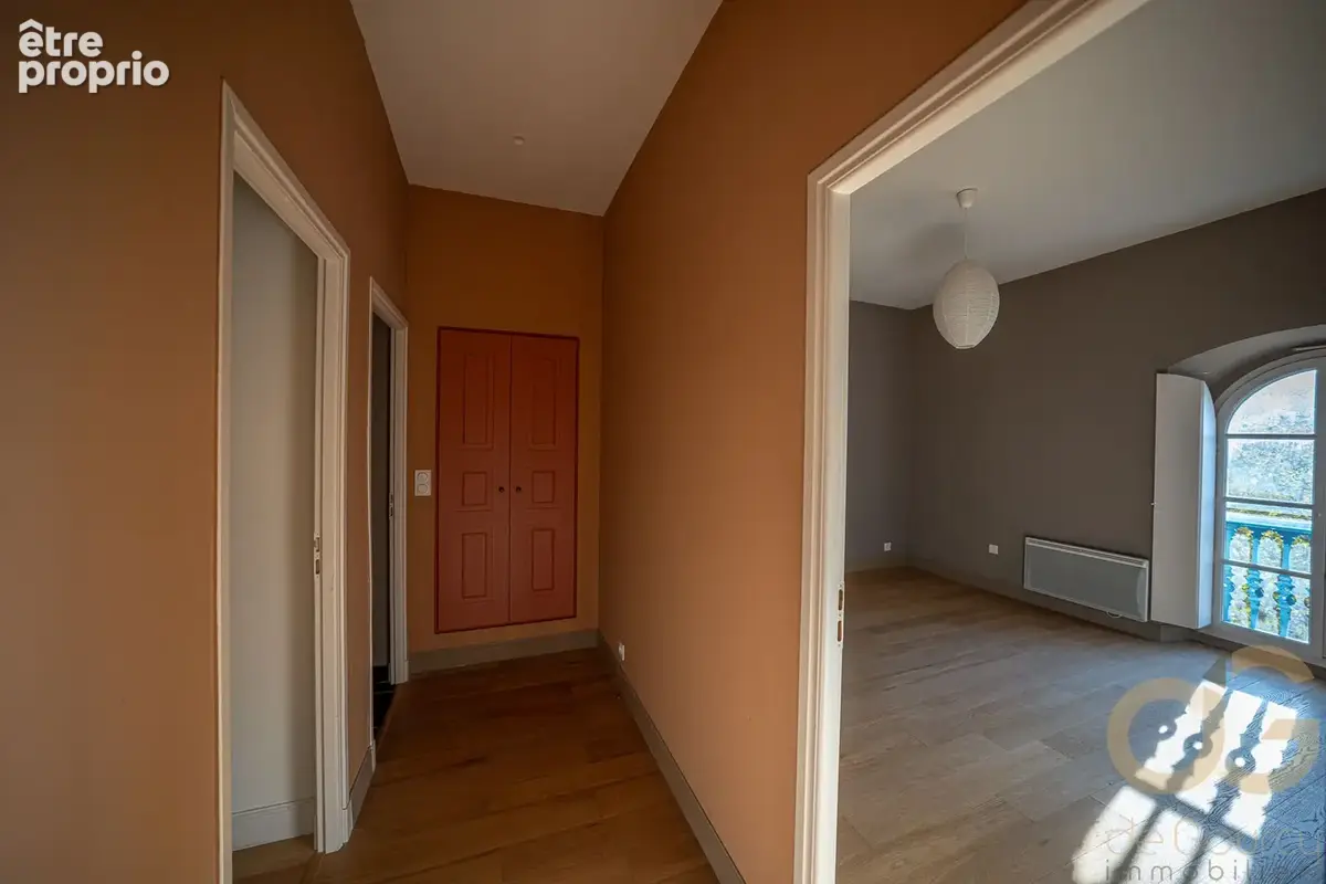 Appartement 3 pièces 75 m² à vendre à Nimes (30000) - photo 2