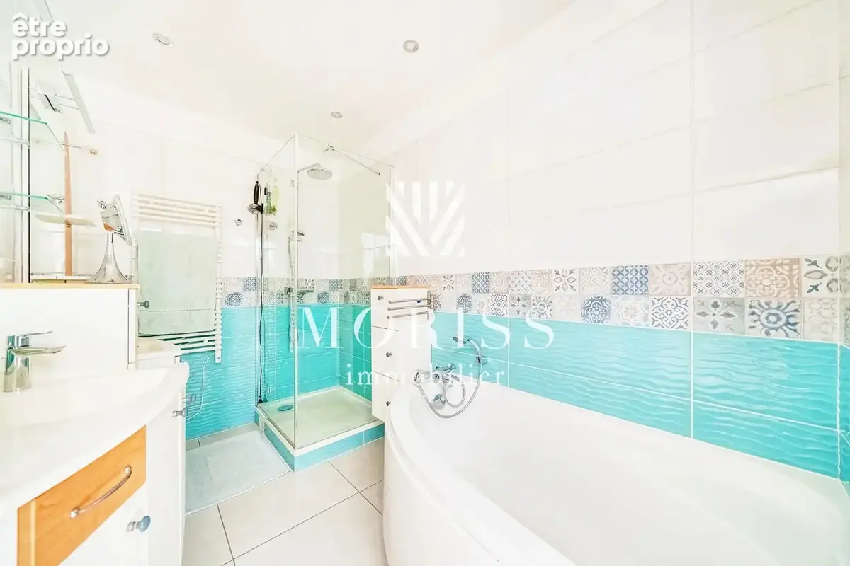 Vitry-sur-Seine Maison de 181 m2 avec jacuzzi - photo 14