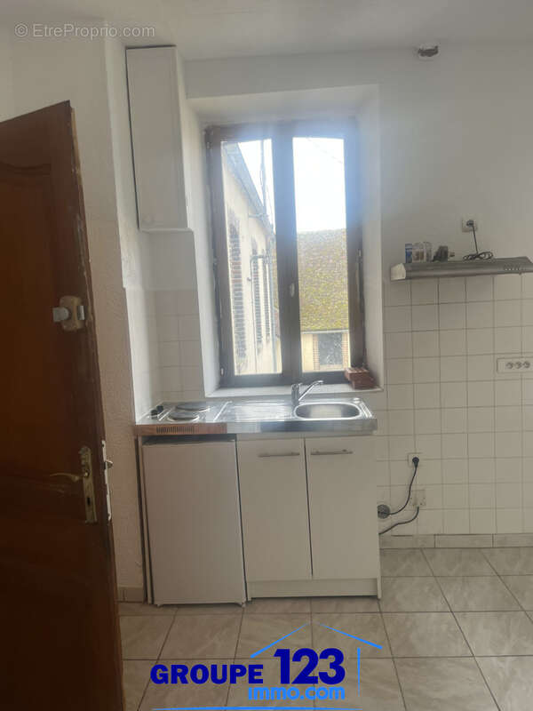 Appartement à BRIENON-SUR-ARMANCON