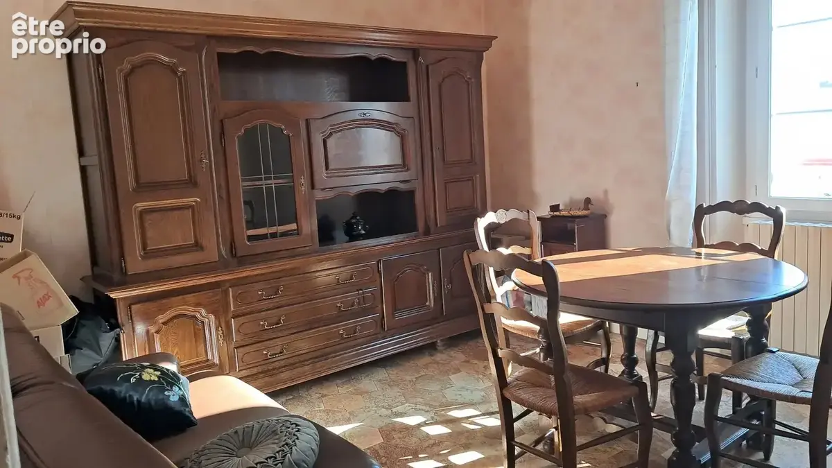 Appartement à PARAY-LE-MONIAL