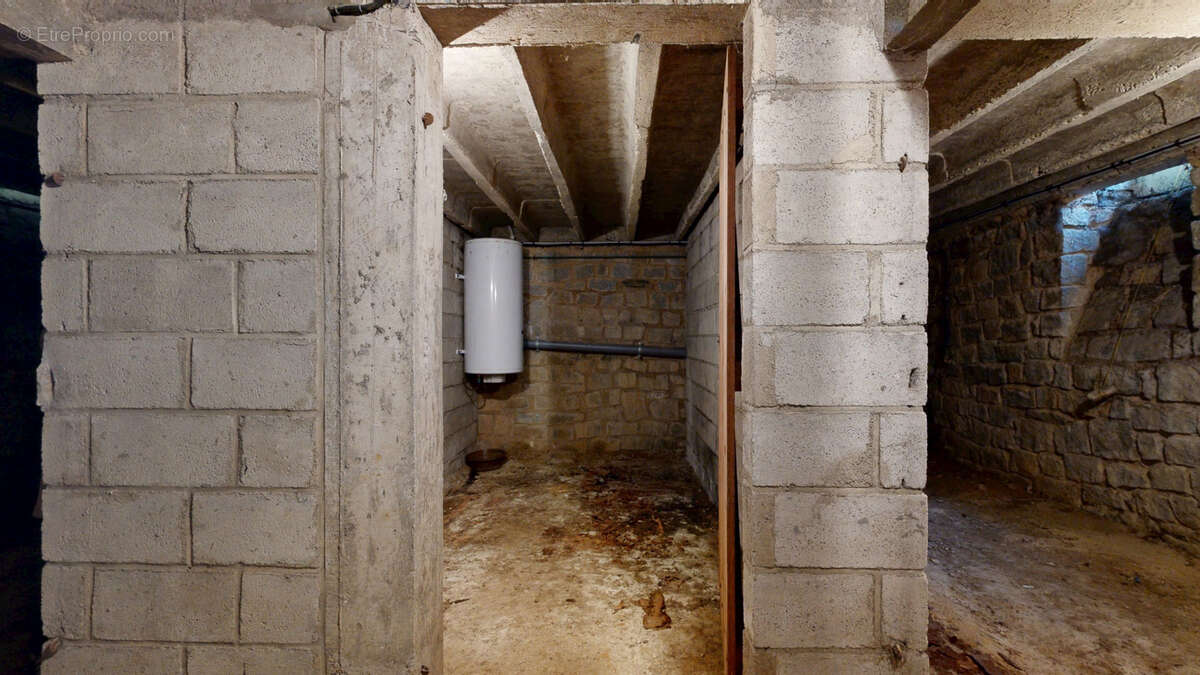 Maison à SAINT-HILAIRE-DU-HARCOUET