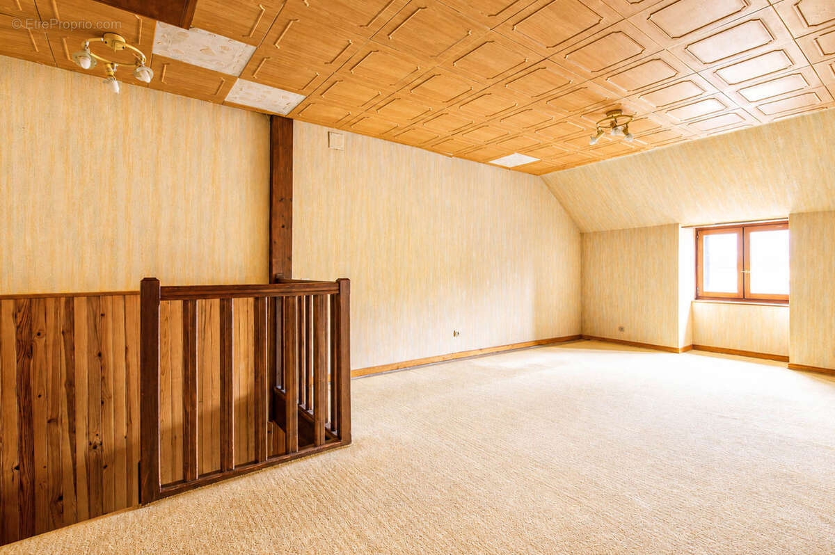 Appartement à CHARLEVILLE-MEZIERES