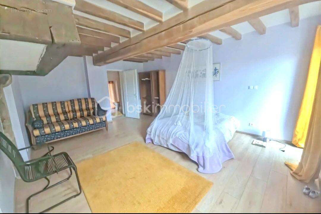 Longère de 210 m² à Courtemaux (45320) - photo 9